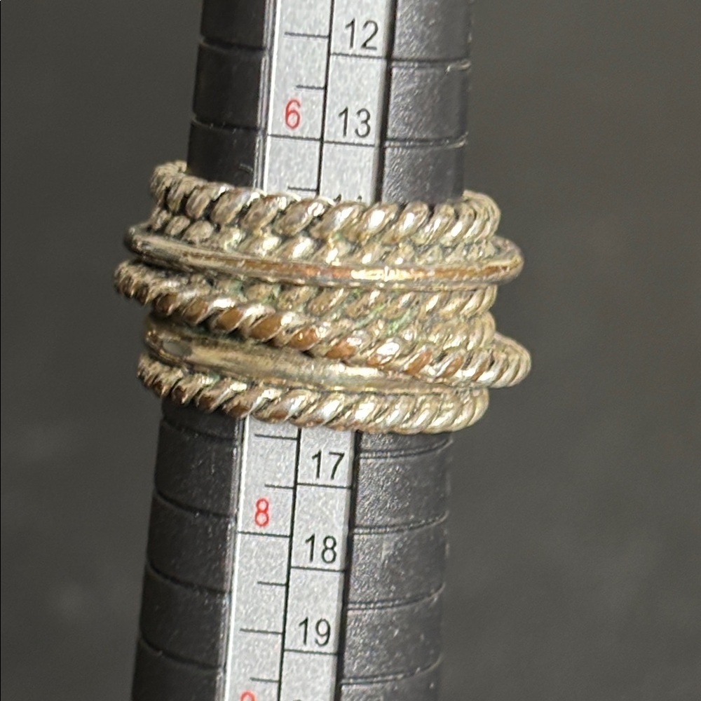 Premier Designs Silver Twisted Rope Ring - Picture 6 of 6